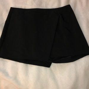 asymmetrical black skort